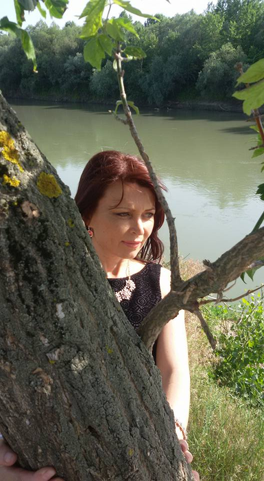 Abia acum s-a aflat! Cătălin Caragea a scris o melodie pentru mama lui înainte să se sinucidă. Aurelia Deliu a primit-o chiar de ziua ei, iar versurile piesei îți sfâșie sufletul