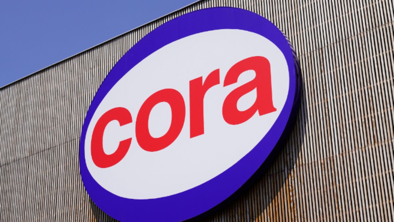 Se pune lanțul pe magazinele Cora în România. Lovitură teribilă pentru clienții acestor supermarketuri