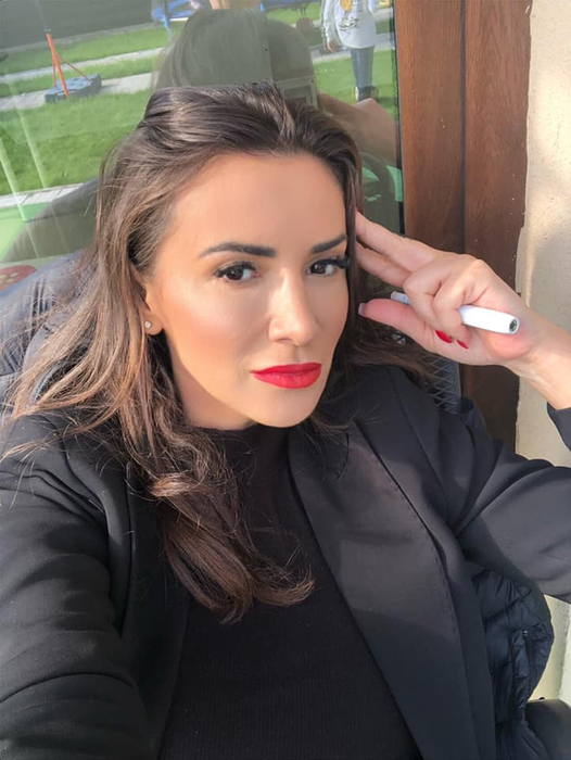 Mara Bănică este în stare de șoc după ce băiatul ei a fost bătut de o profesoară: ”Cum îmi trimit eu mâine copilul la școală?”