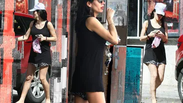 Margherita a ieșit din casă fără sutien, iar noi avem imaginile necenzurate!