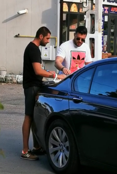 Cătălin Cazacu și Victor Slav au luat prânzul la portbagaj!