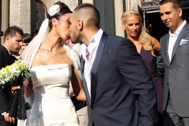 Ți-o mai amintești pe Ana, mulatra de care Alex Velea a divorțat pentru Antonia?! Ireal cum arată acum și ce a ajuns să facă pentru bani