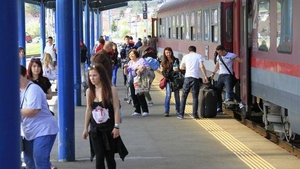 Biletele de tren se scumpesc cu pana la 10%, de la 1 septembrie