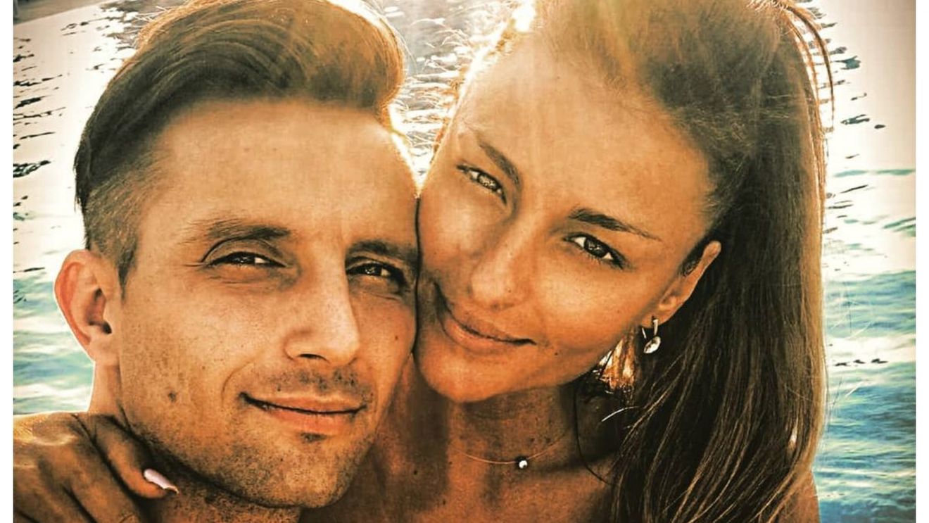 Logodnicul Elenei Marin, prima reacție după scandalul de la Survivor: "Aberațiile spuse de acest copil nu mă ating și mi-aș fi dorit enorm să nu o atingă nici pe Elena"