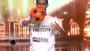 VIDEO Pustiul asta a facut senzatie la "Arabii au talent"! Trucurile si driblingurile lui cu mingea au uimit pe toata lumea!