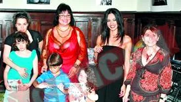 Cosmina Pasarin a ramas fara emisiune inainte de a o incepe!