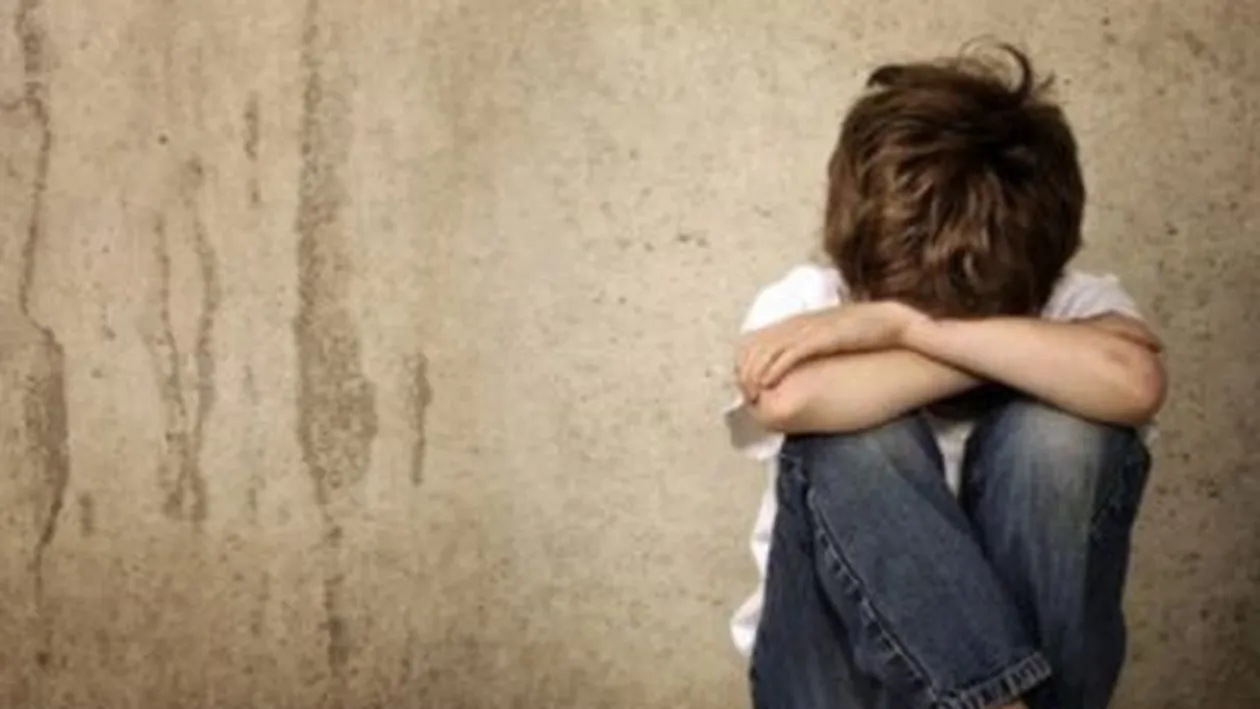 Zi importantă pentru copii! Încep înscrierile la grădiniță. Procedura specială stabilită de minister