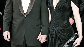 Johnny Depp risca sa-si petreaca singur sarbatorile. Dat afara din Paradis