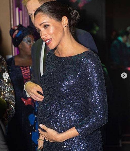 Meghan Markle a consiliat femeile fără loc de muncă, îmbrăcată cu haine și accesorii care valorează 5.000 de lire sterline