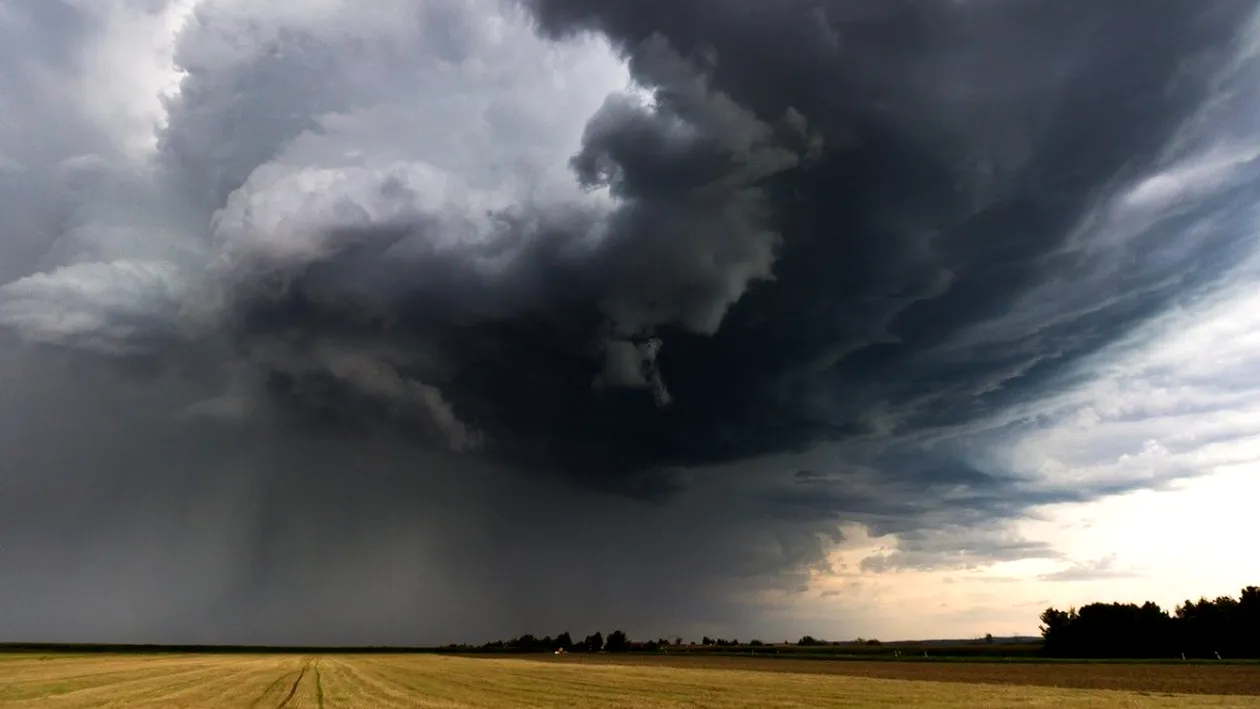 Prognoza ANM. România urmează să se confrunte cu un ciclon puternic
