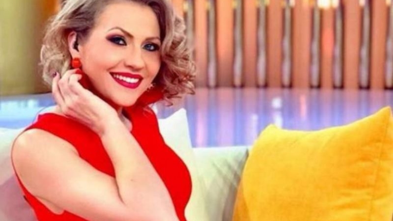 Ce mesaje indecente primește Mirela Vaida! Unii dintre admiratori pun prea mult patos. „Unele dintre ele fac bine aşa la psihic”