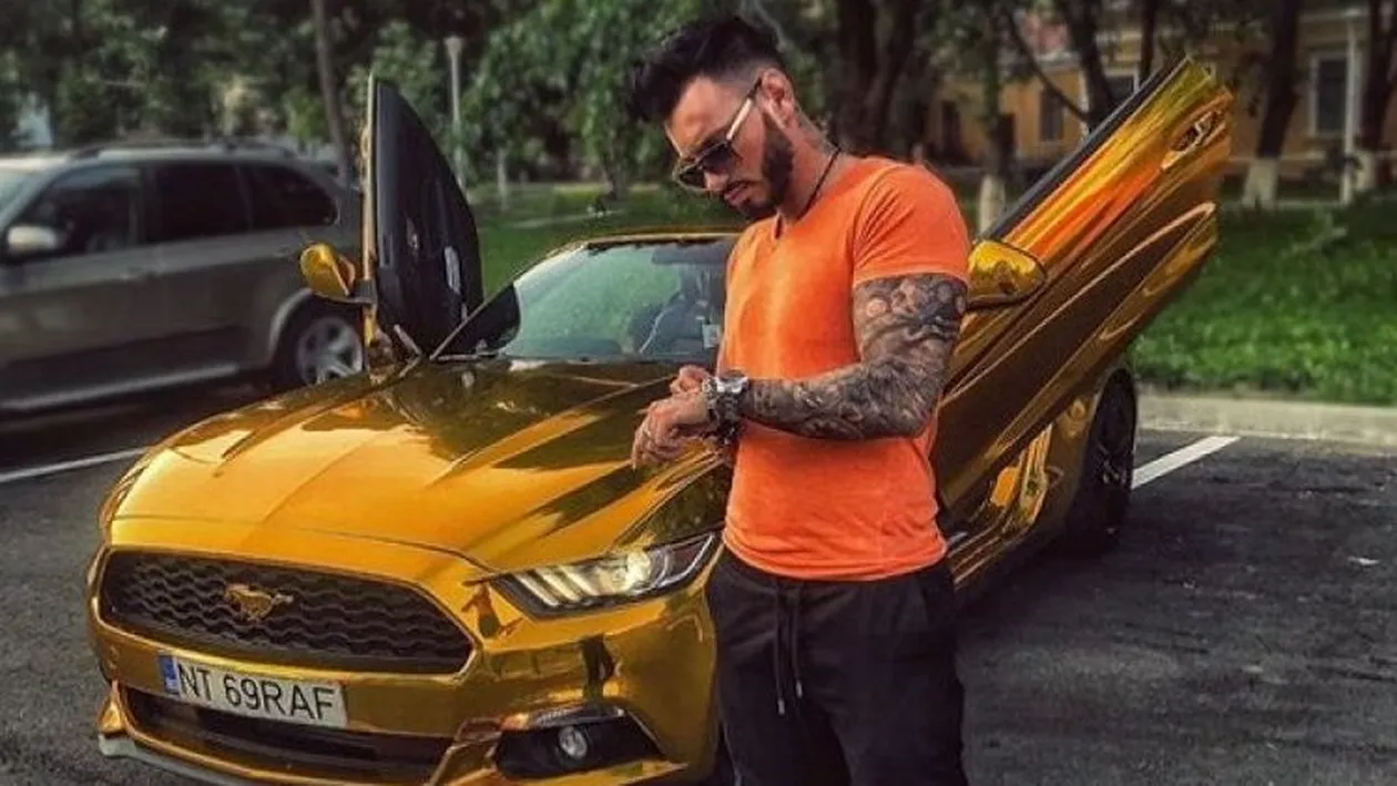 Câți bani a scos Rafaelo din buzunar pentru a-și face mașina ”de aur”: ”Am cumpărat-o pe cea mai scumpă”