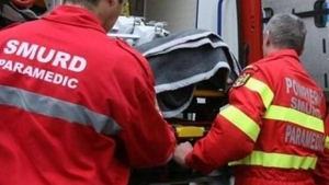 Ţi se face pielea de găină. Scene şocante: un ieşean, castrat în plină stradă de un câine