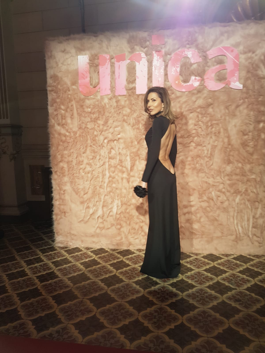 EXCLUSIV. Carmen Brumă a leșinat la un eveniment! Imagini dramatice cu iubita lui Mircea Badea