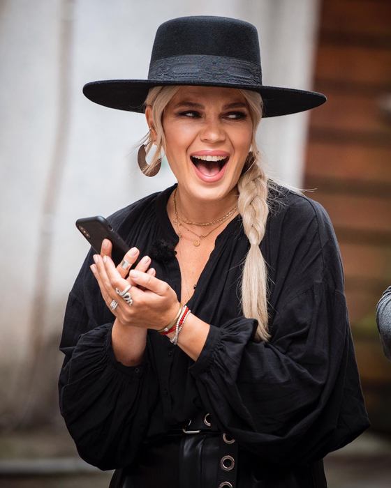 Gina Pistol, cu ochii în lacrimi de ziua ei: ”De asta și plâng…”
