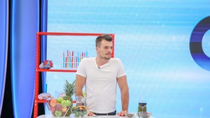 Cine este doctorul Alex Meroiu de la MediCool! “Creatorul de zâmbete”, implicat cu adevărat în educația medicală