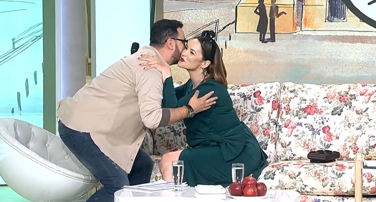 EXCLUSIV | Andreea Marin și Iulia Albu au dat nas în nas în culise La Măruță. Reacția bulversantă a Zânei după ce a fost jignită de fosta soție a lui Mihai Albu