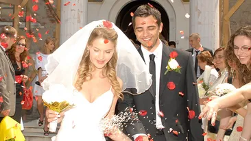 Catalin Maruta si Andra, de doua ori nasi intr-o singura zi! Cum si-au facut aparitia la biserica, in fata unor invitati de seama