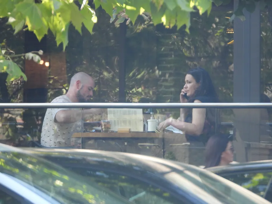 „BRomania” și domnișoara pe care a "plictisit-o"