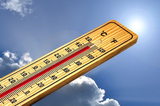 Weekend de foc în România. Anunțul făcut de meteorologi: cum va fi vremea la mare și la munte