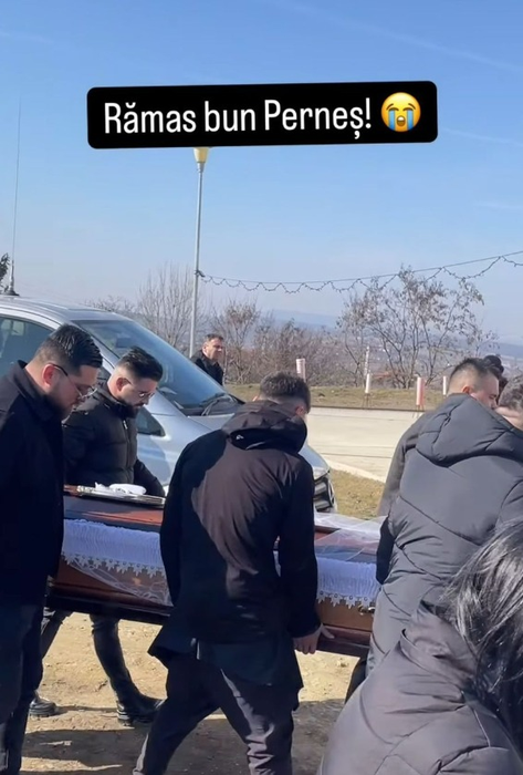 Andrei Perneș este condus pe ultimul drum. Sursa foto: Facebook