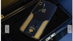 Cum arată telefonul pe care orice ”bombardier” și-l dorește: iPhone placat cu aur de 24 de carate. Are o reducere de 13000 de lei la eMag!