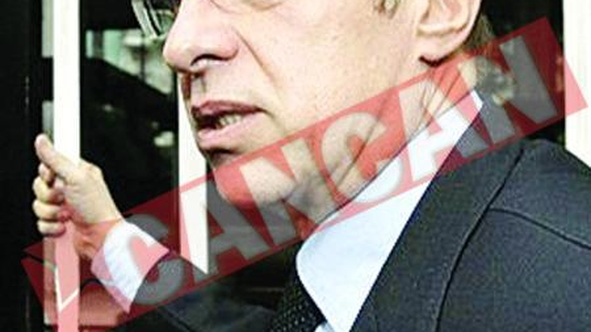 Fratele lui Berlusconi sta patru luni dupa gratii