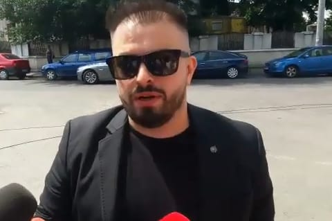Elis Armeanca, în continuare devastat după după decesul mamei sale. “Este greu să acceptăm!” + Cine i-a fost alături în momentele grele