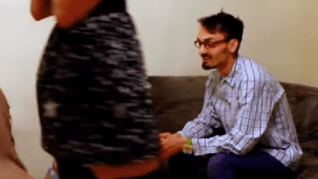 Caz uluitor într-un apartament din Deva! Cum a reacționat clientul după ce prostituata l-a trimis să facă un duș