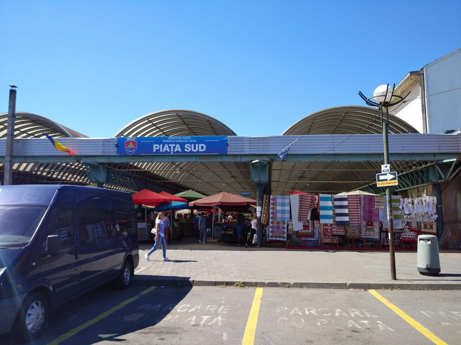 Piețele din Bacău nu se închid