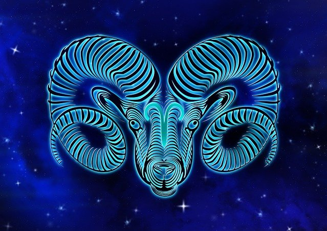 Horoscop zilnic 13 august 2021. Berbecii au șansa de a întâlni pe cineva