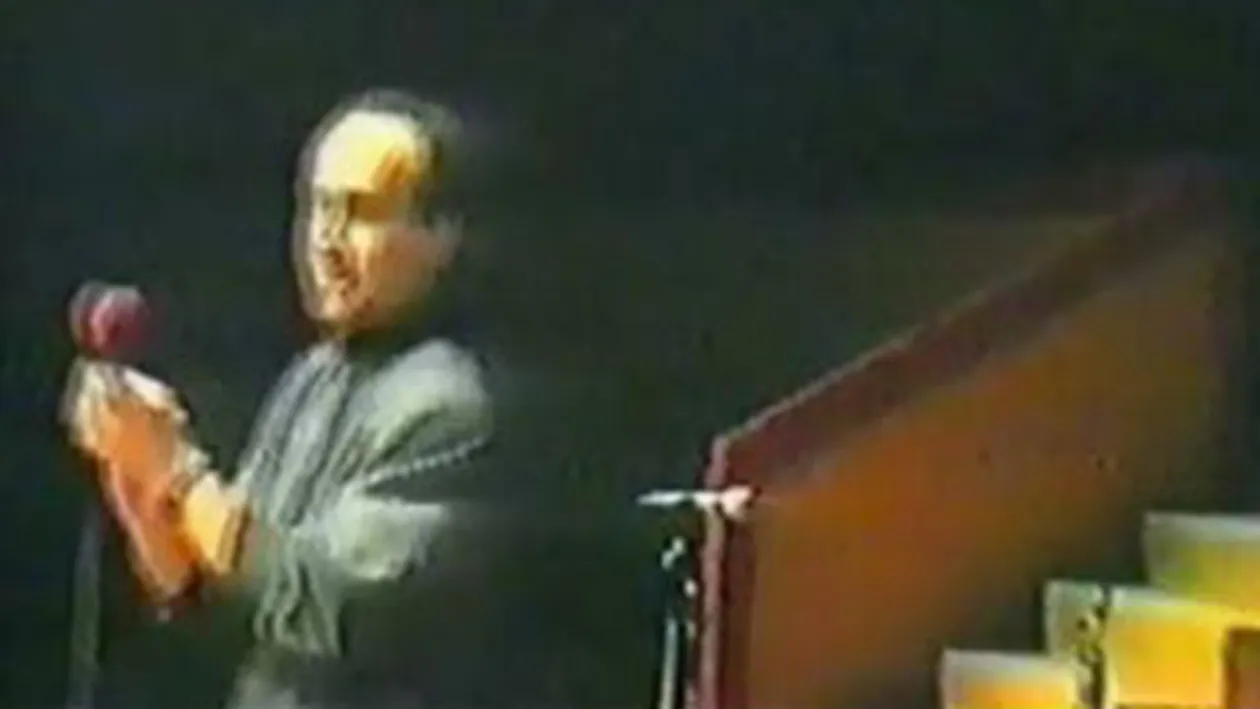 Marcel Pavel a cantat cot la cot cu manelistii