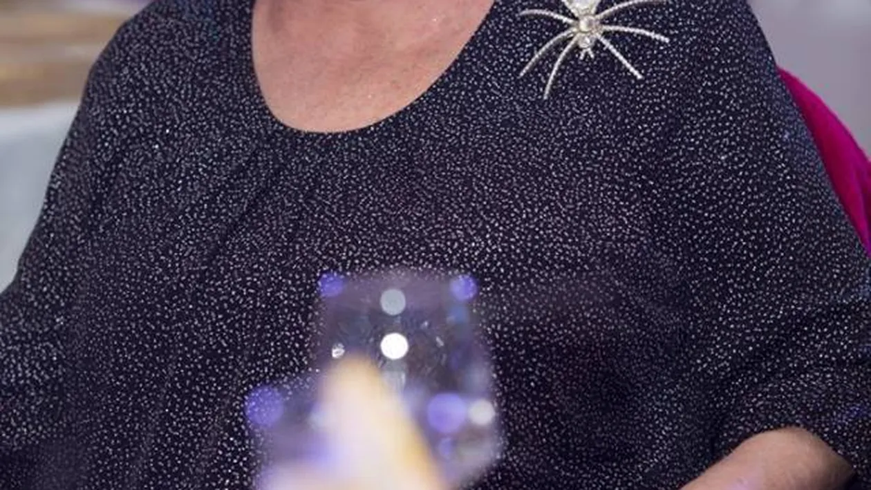 Primele imagini cu locul de veci unde se va odihni Stela Popescu! Familia i-a îndeplinit ultima dorinţă