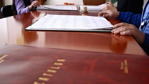 Peste 1.000 de profesori intră în grevă! Cum va fi afectat BAC-ul