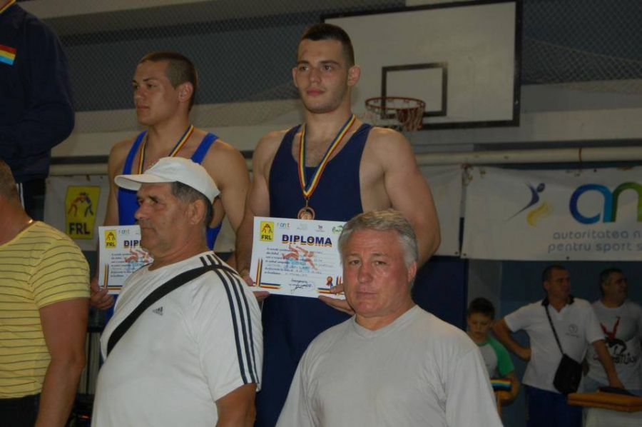 Cine este și cu ce se ocupă tatăl Elenei Marin. Puțini știu că e un bărbat celebru