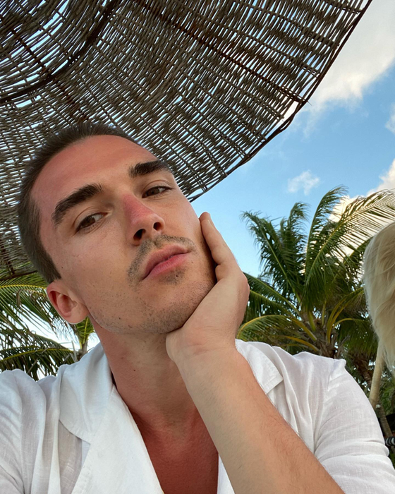 Emil Rengle, în lacrimi la Survivor România! Ce a povestit cunoscutul dansator despre copilăria sa