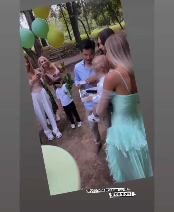 Zi de sărbătoare pentru Gabriela Prisăcariu și Dani Oțil. Imagini uimitoare de la tăierea moțului lui Tiago