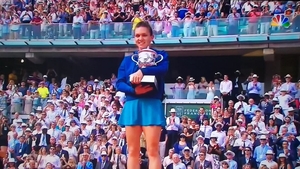 Presa internațională: ”Simona Halep este noua regină de la Roland Garros!”