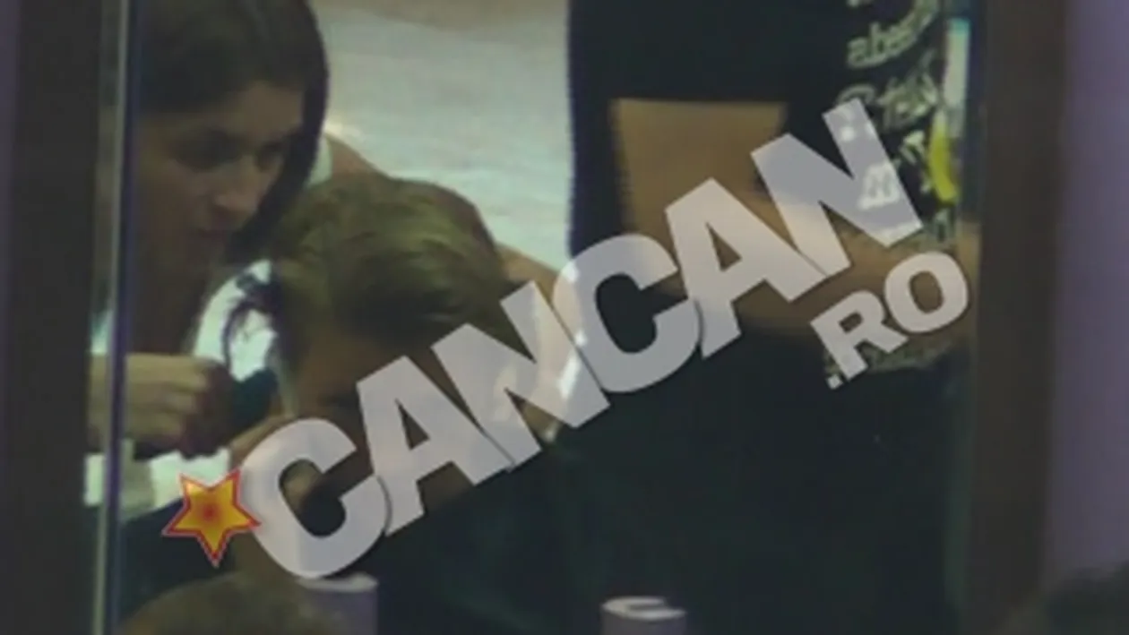 VIDEO Dana Nalbaru si Dragos Bucur impart o femeie! Vezi cum se descurca tanara cu cei doi