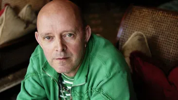 Lumea muzicii este în doliu! A murit Peter Banks, membrul fondator al trupei britanice YES