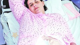Ieseanca Elena Ilie a fost nenorocita pe viata dupa un chiuretaj facut degeaba. A scos un medic din sistem