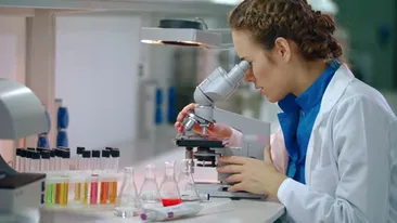 Cum arată, de fapt, coronavirusul. Primele imagini-șoc, realizate sub microscop, cu virusul ucigaș