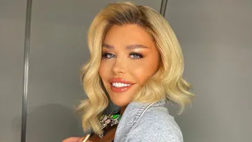 Loredana Groza, sexy pe reţelele de socializare. Cum s-a fotografiat artista de această dată