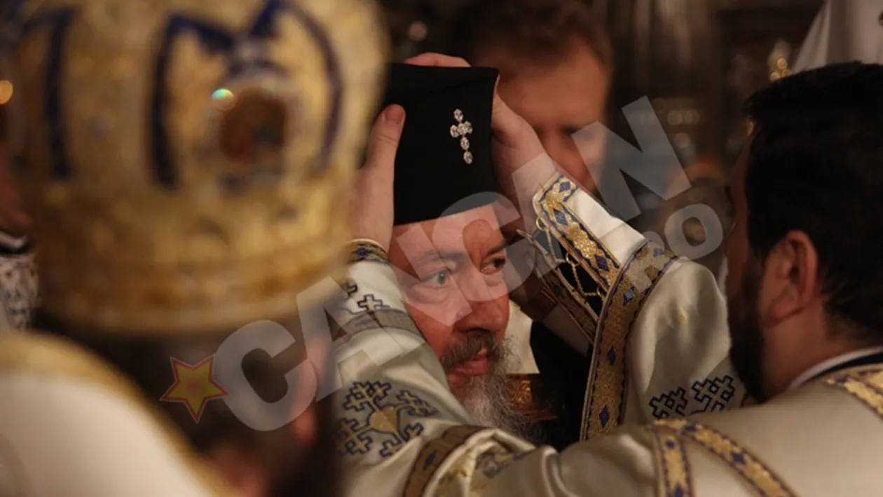 A fost inscaunat noul mitropolit al Clujului! IPS Andreicut: Voi avea grija de tineri