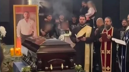 Familia lui Costel Corduneanu refuză să deschidă sicriul cu trupul neînsuflețit. Motivul pentru care apropiații au luat această decizie