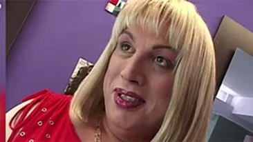 Travestitul Cora isi apara identitatea! Fata in fata cu cel care i-a contestat IMAGINEA!