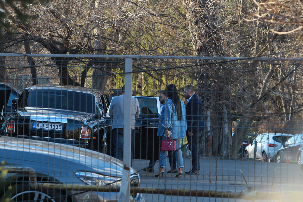 Roxana Dobre l-a însoțit pe Florin Salam la o întâlnire de afaceri