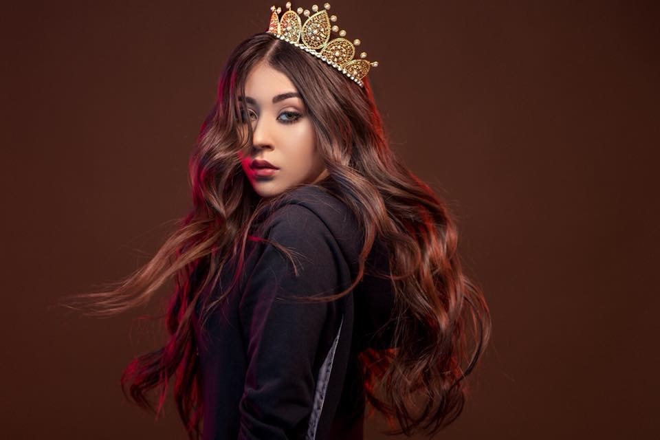Nicole Cherry vrea să conducă