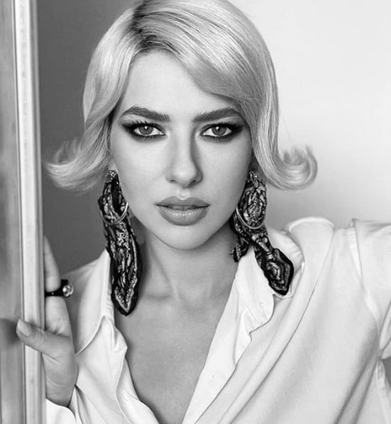 Lidia Buble a rămas mască: ”Pune-ți silicoane!” Răspunsul fenomenal al artistei