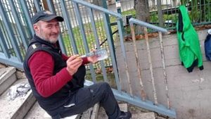 El este Ion, românul care a devenit erou în Italia. Presa străină a numit fapta sa drept ”minune de Crăciun”